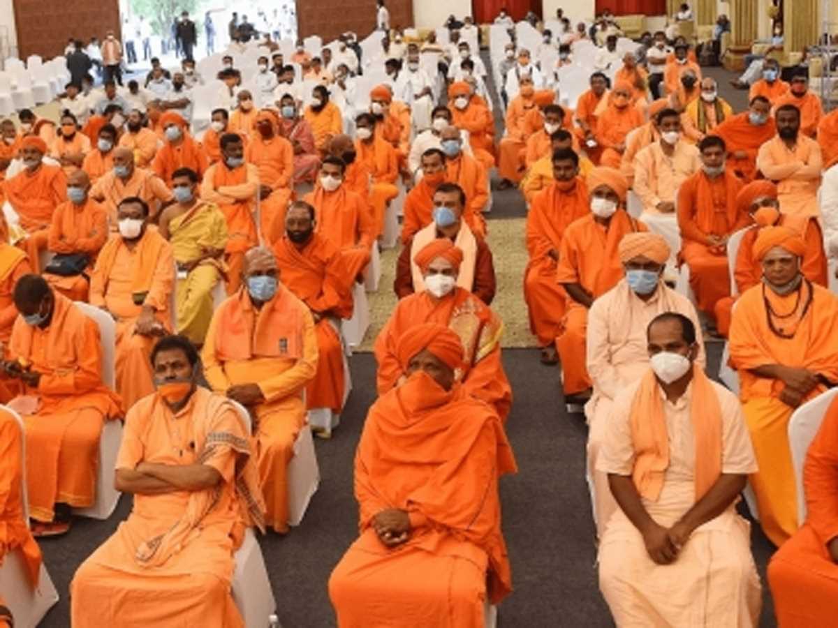 उत्तर कर्नाटक में सत्तारूढ़ भाजपा के लिए लिंगायत वोट बैंक कमजोर